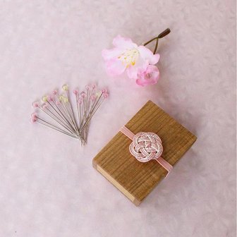 Cohana Sakura glaskopspelden in houten doos