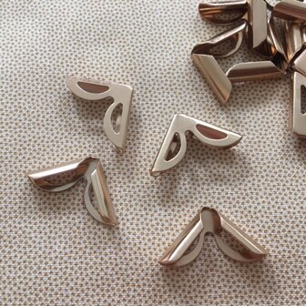 Hoek rose goud  07, 4 stuks
